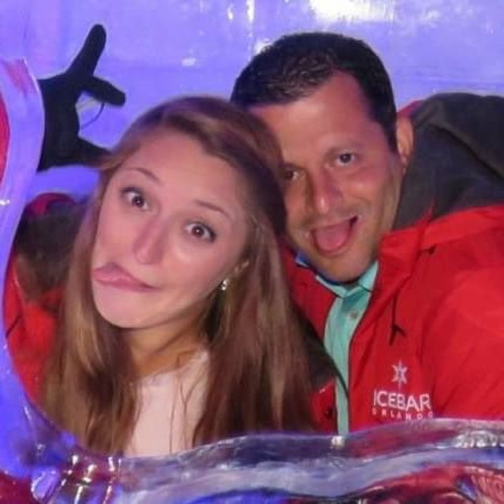 Meet your Posher, Andres